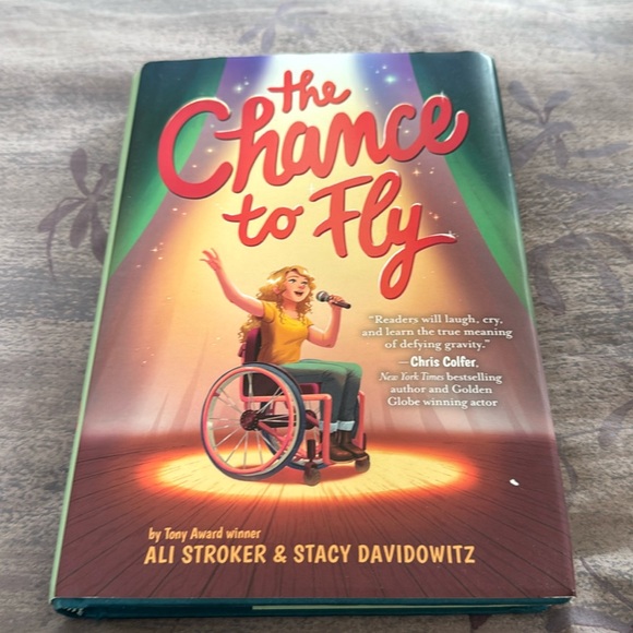 The Chance to Fly hardcover book. Virtually new. Excellent condition. - Picture 1 of 6